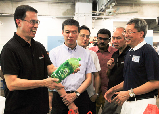 Tzu Chi Holds Green Workshop for Residents